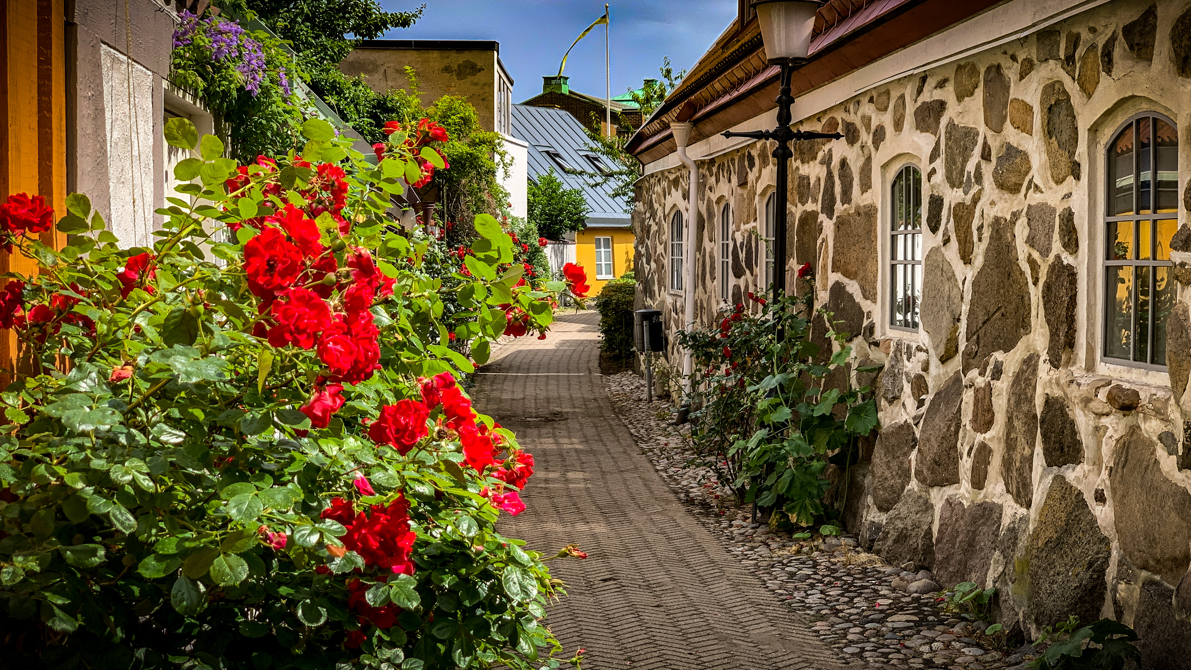 Alleys of Ustad — Photo by poh__photo