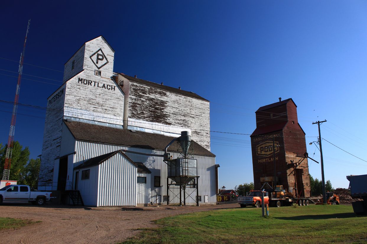 Grain Elevator in Mortlach