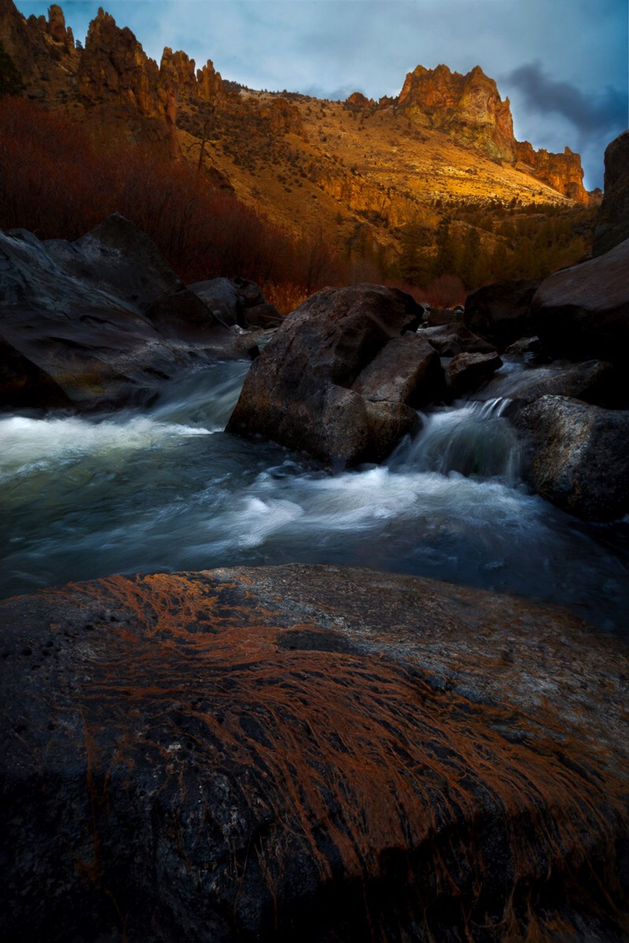 Crooked River View of Smith Rock