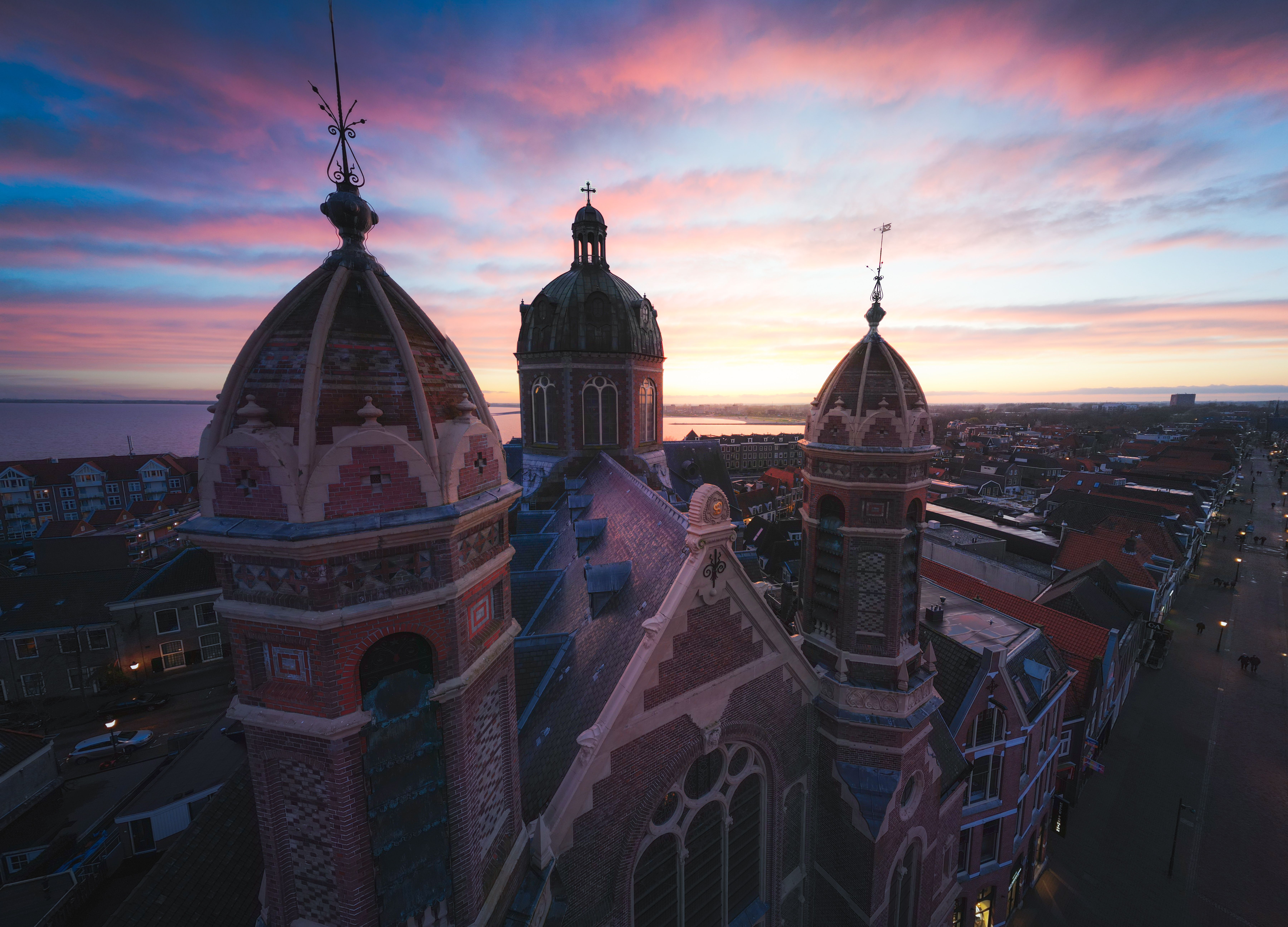 Koepelkerk — Photo by @endstraphoto