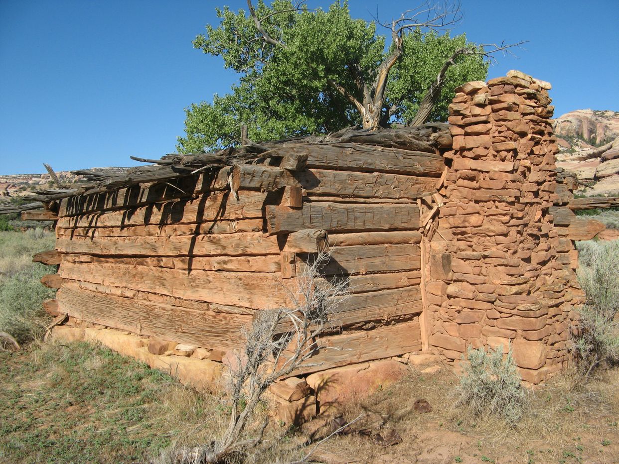 Kirk's Cabin 