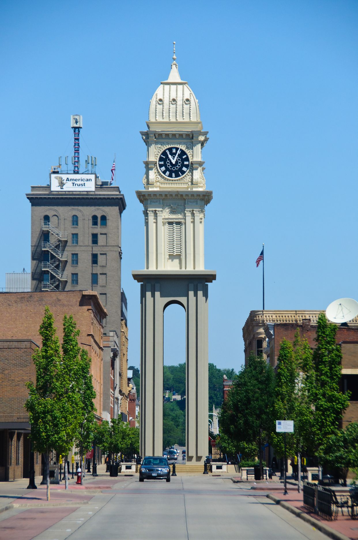  Town Clock