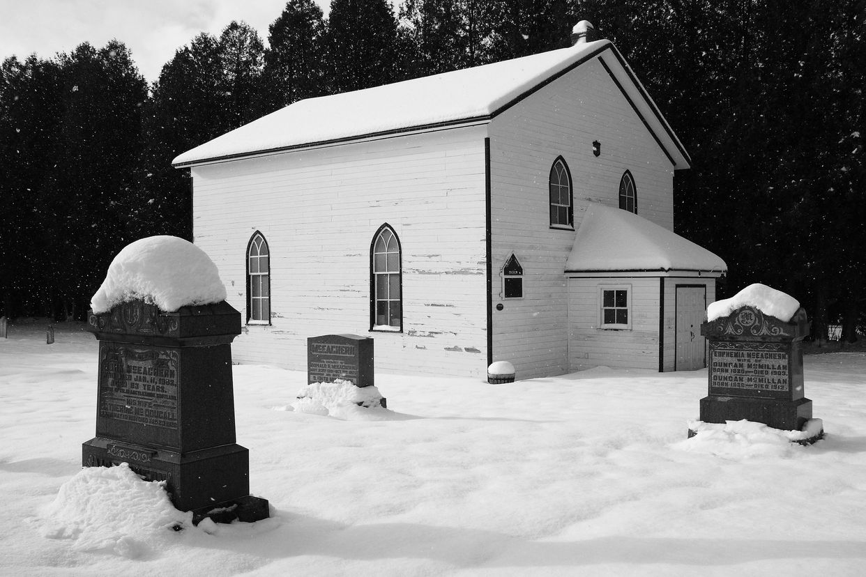 Melville White Church