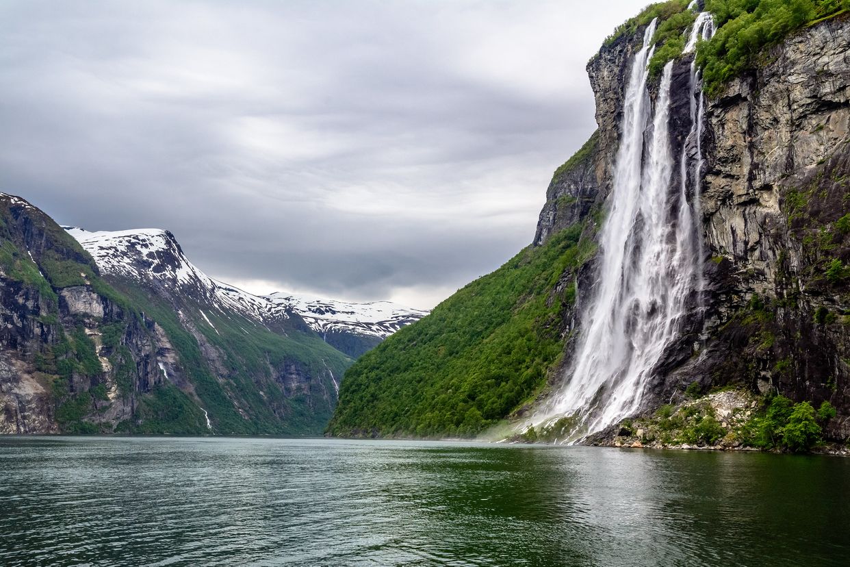 Seven Sisters Waterfall