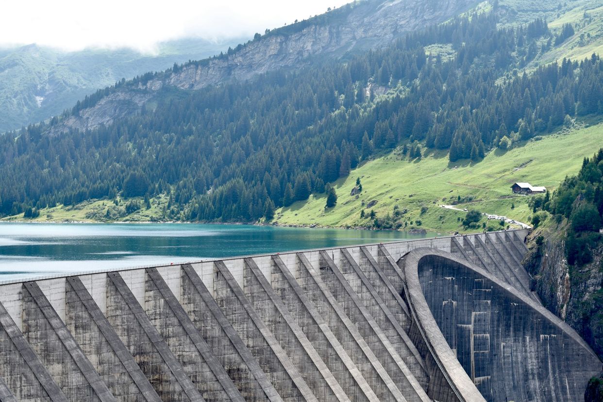 Roselend Dam