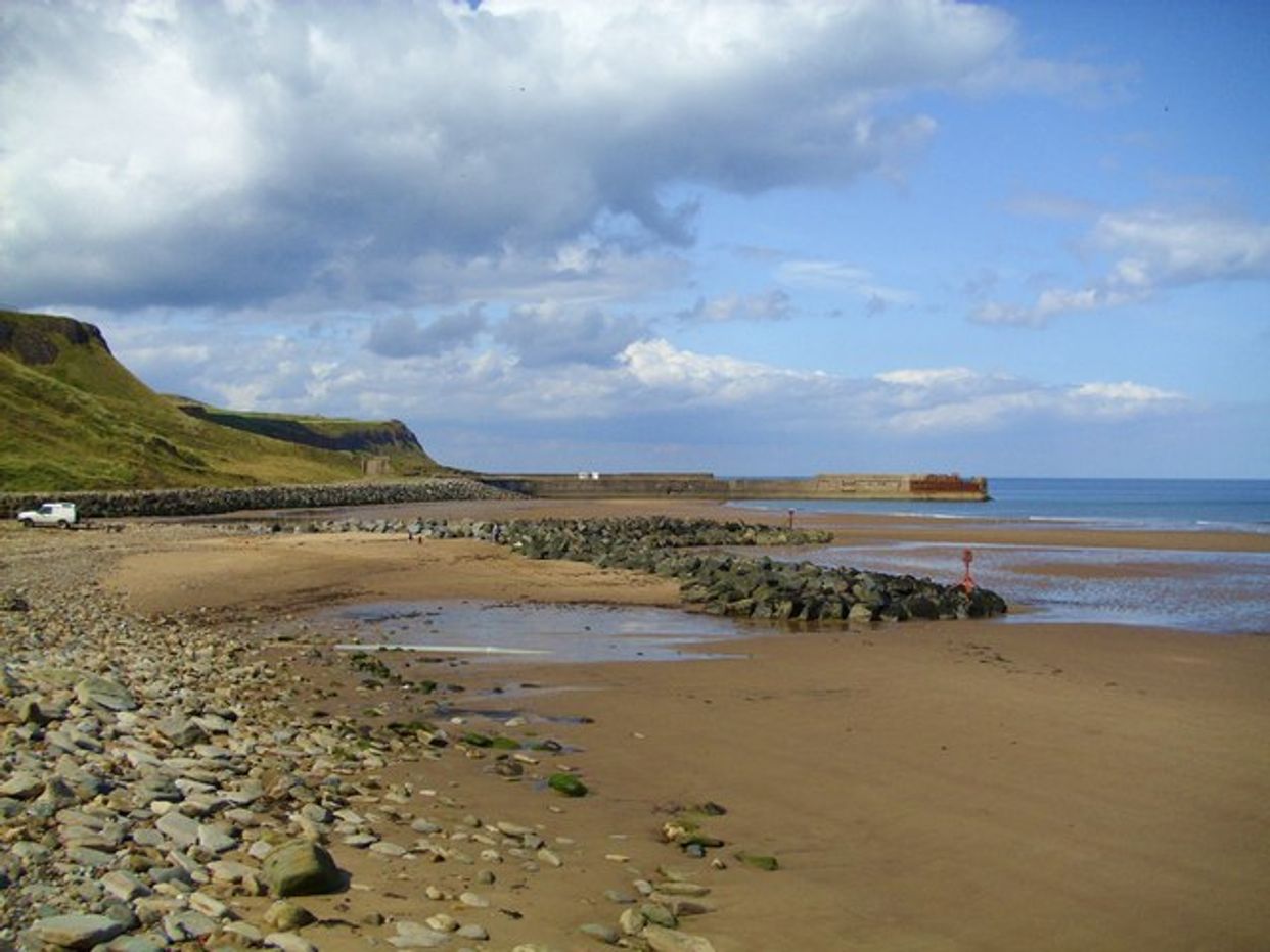 Skinningrove Beach