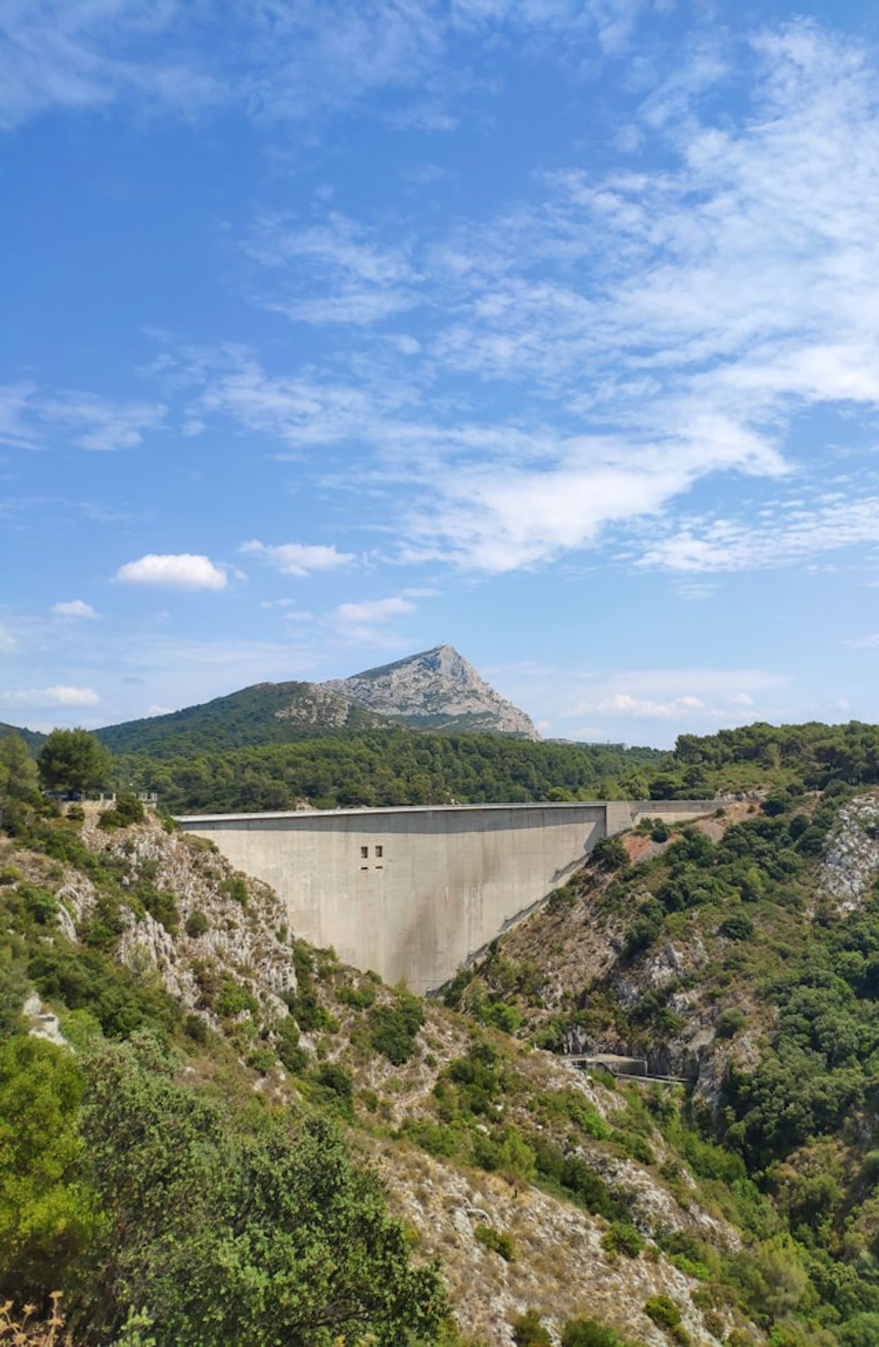 Zola Dam