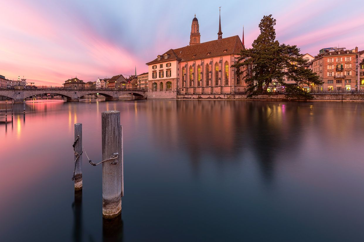Stadthausquai View