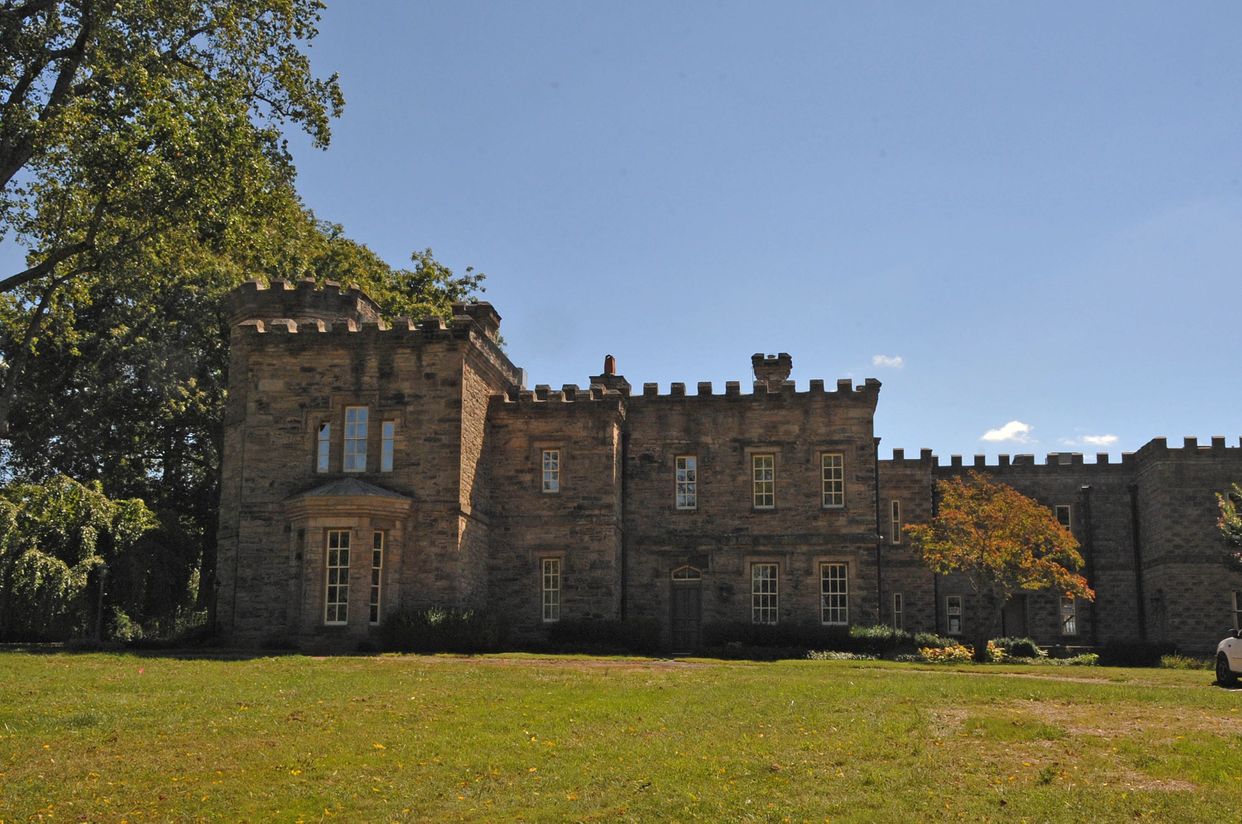 Melrose Castle