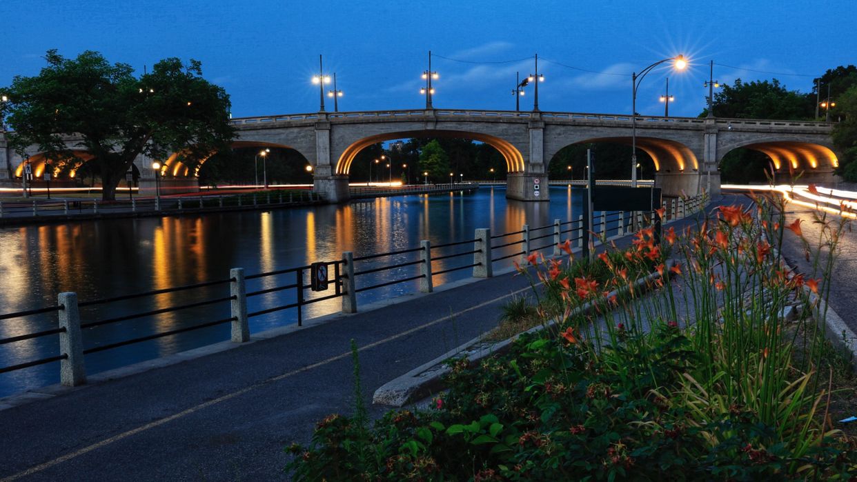 View of Bank St. Bridge