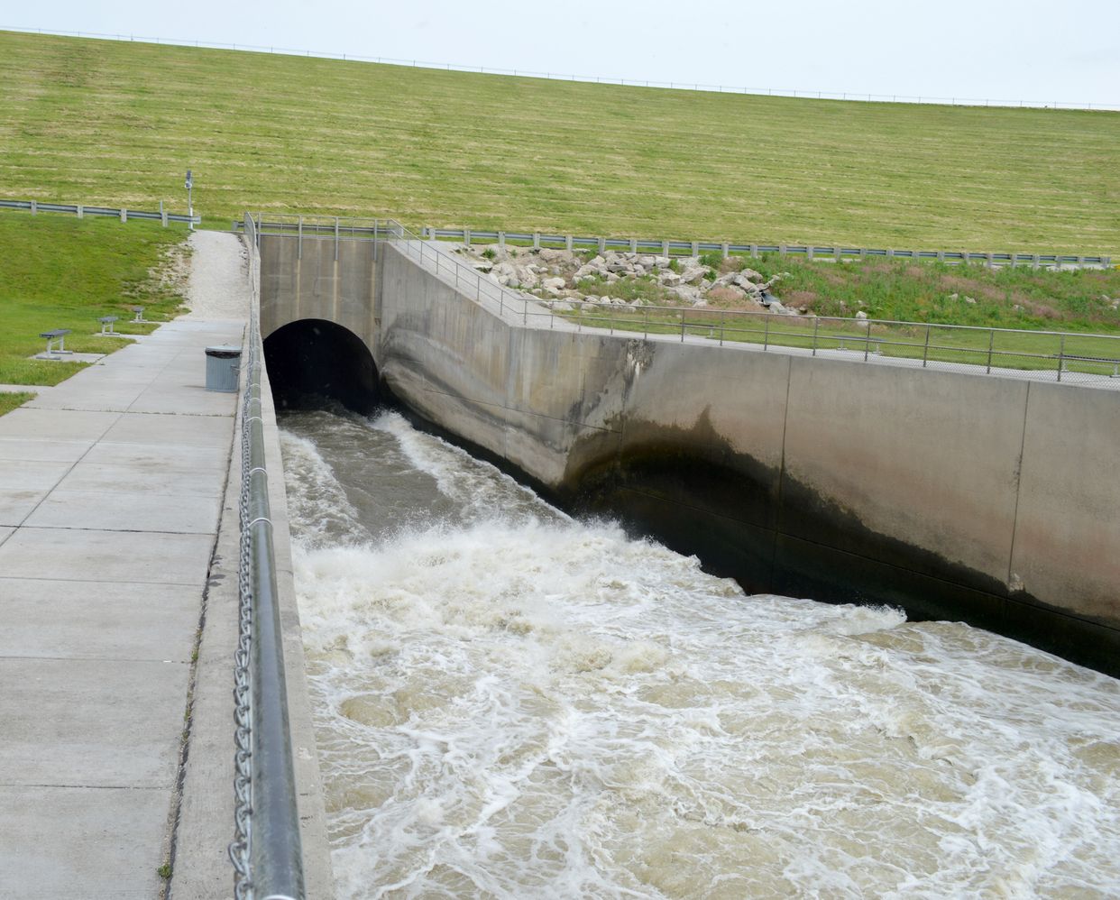 Saylorville Spillway