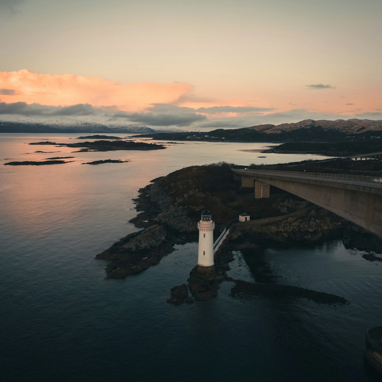 Kyleakin Lighthouse