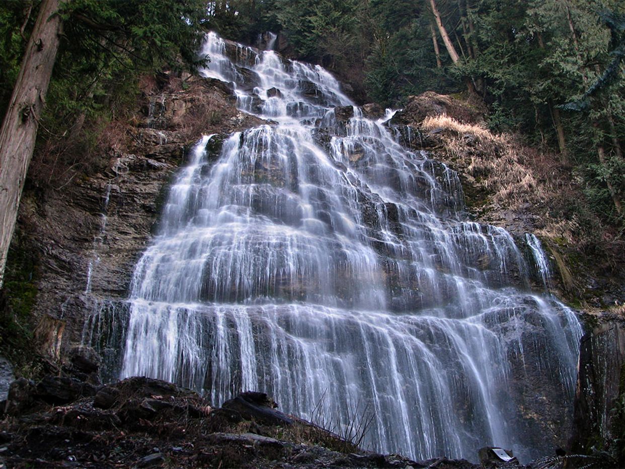 Bridal Veil Falls Provincial Park