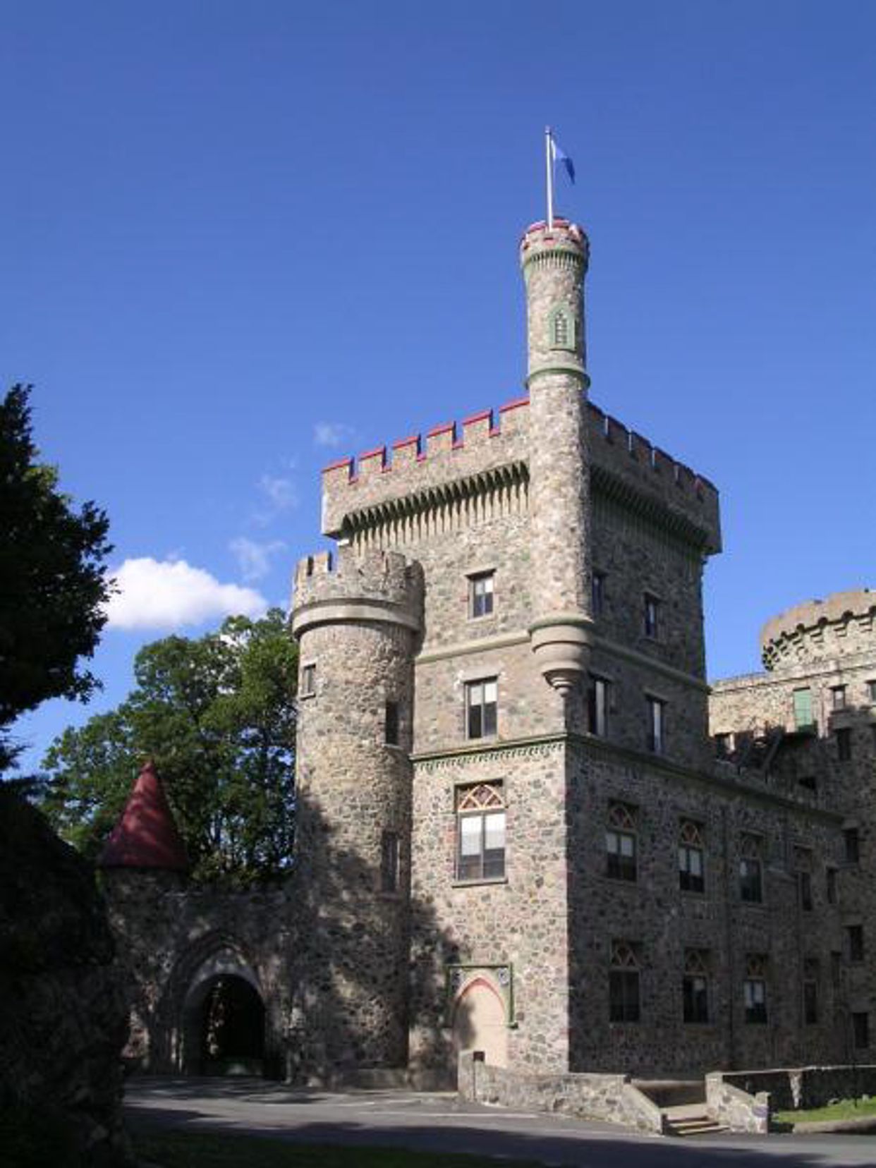 Usen Castle