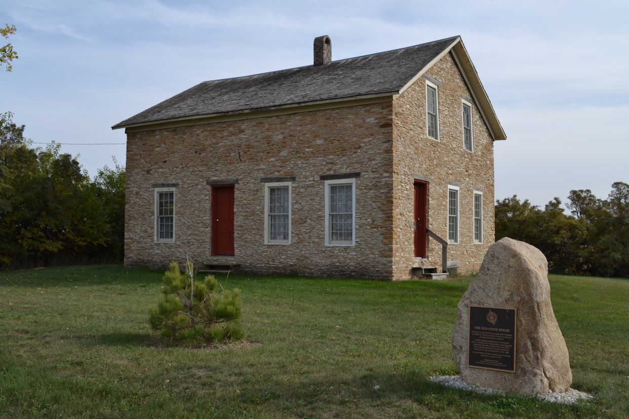  Leander Reeve House