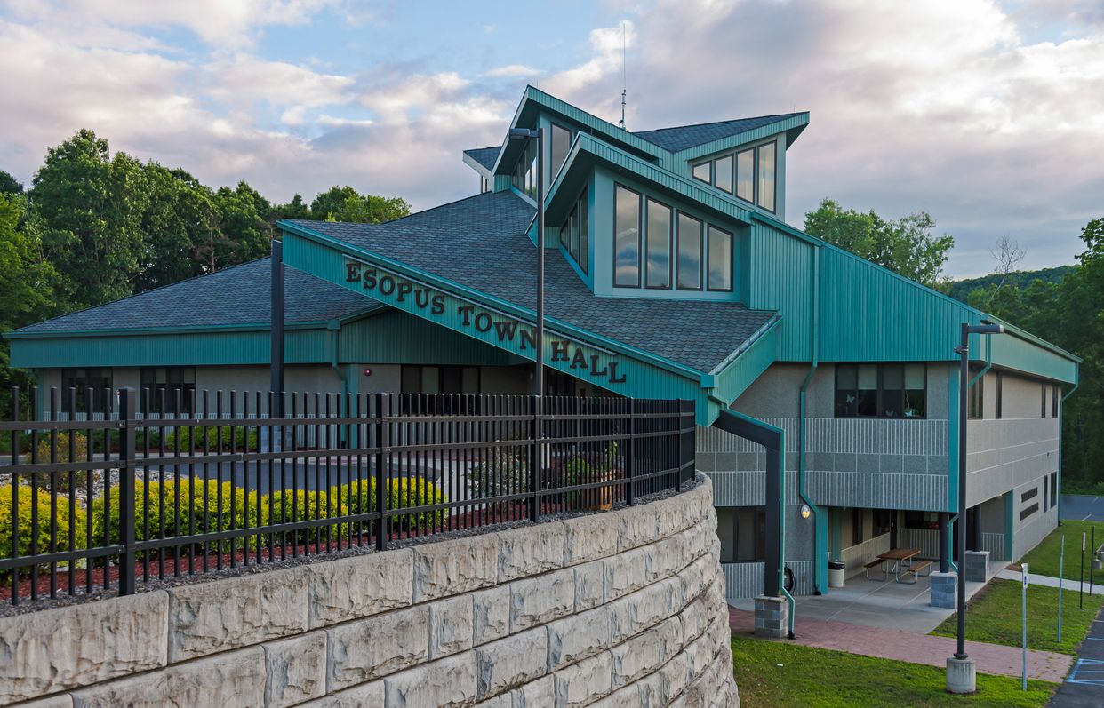 Esopus Town Hall