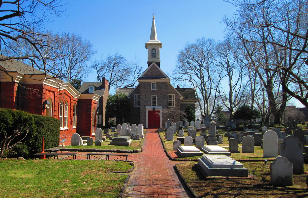 Gloria Dei Church and Cemetery