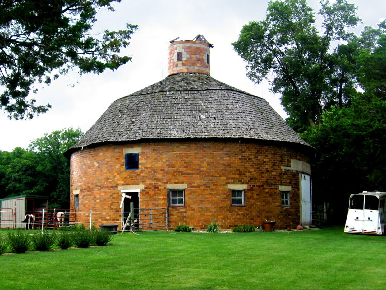 Cornish Griffin Round Barn