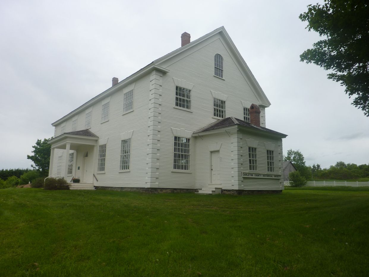 Old Carleton Court House