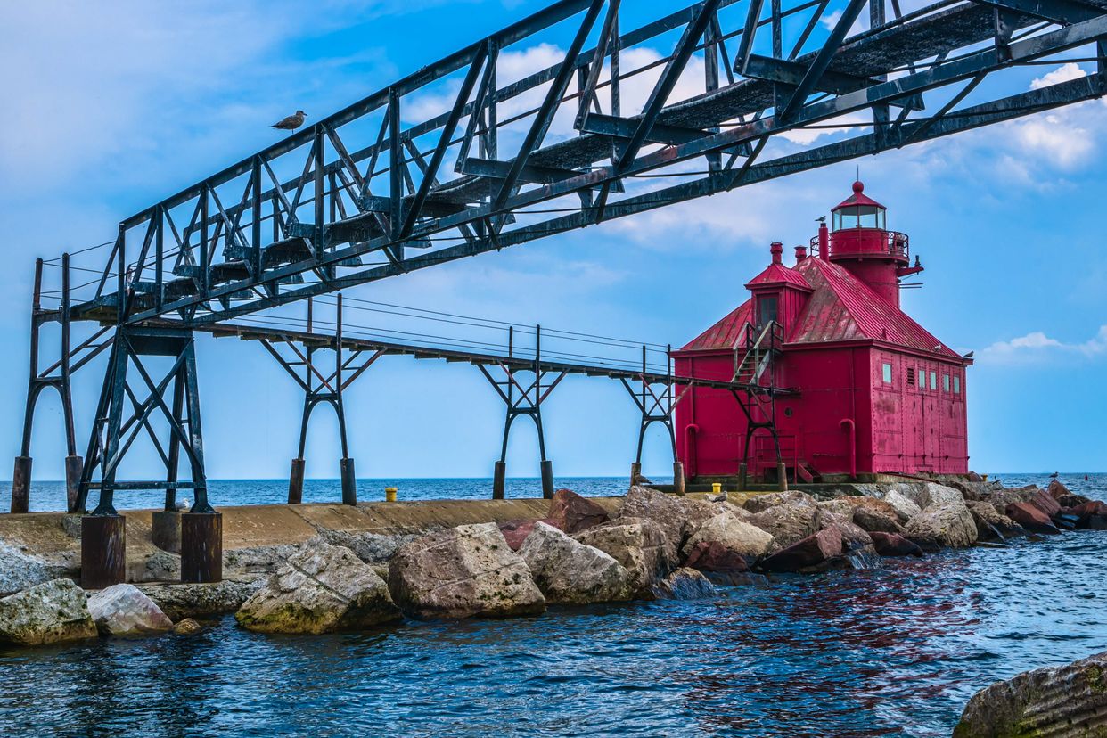 North Pierhead Lighthouse