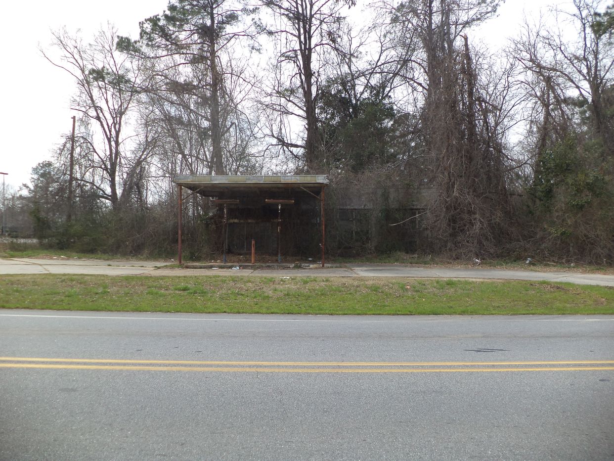 Abandoned Gas Station