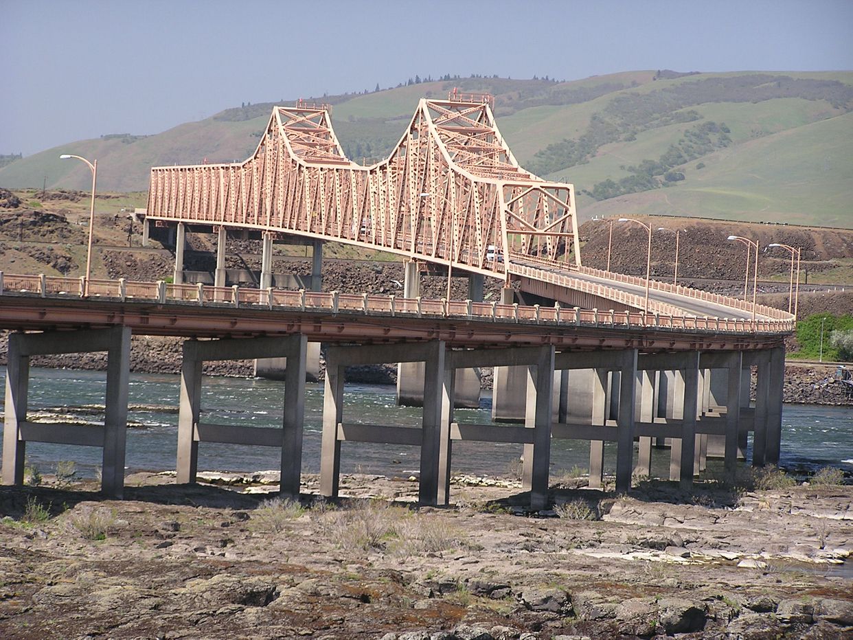 Dalles Bridge