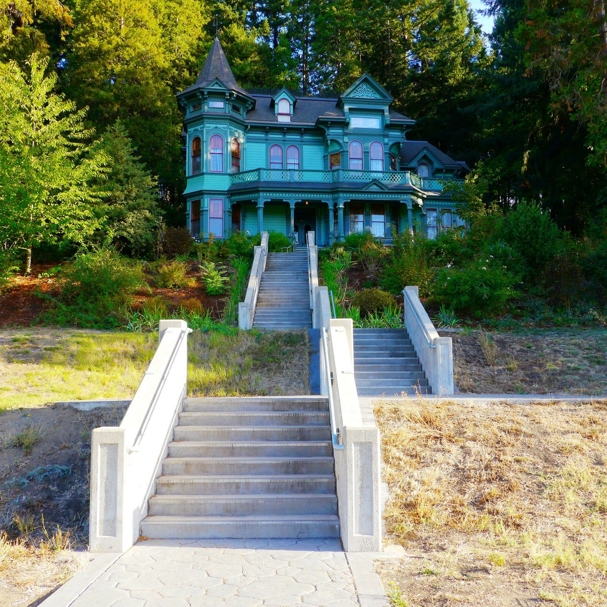 Shelton McMurphey Johnson House