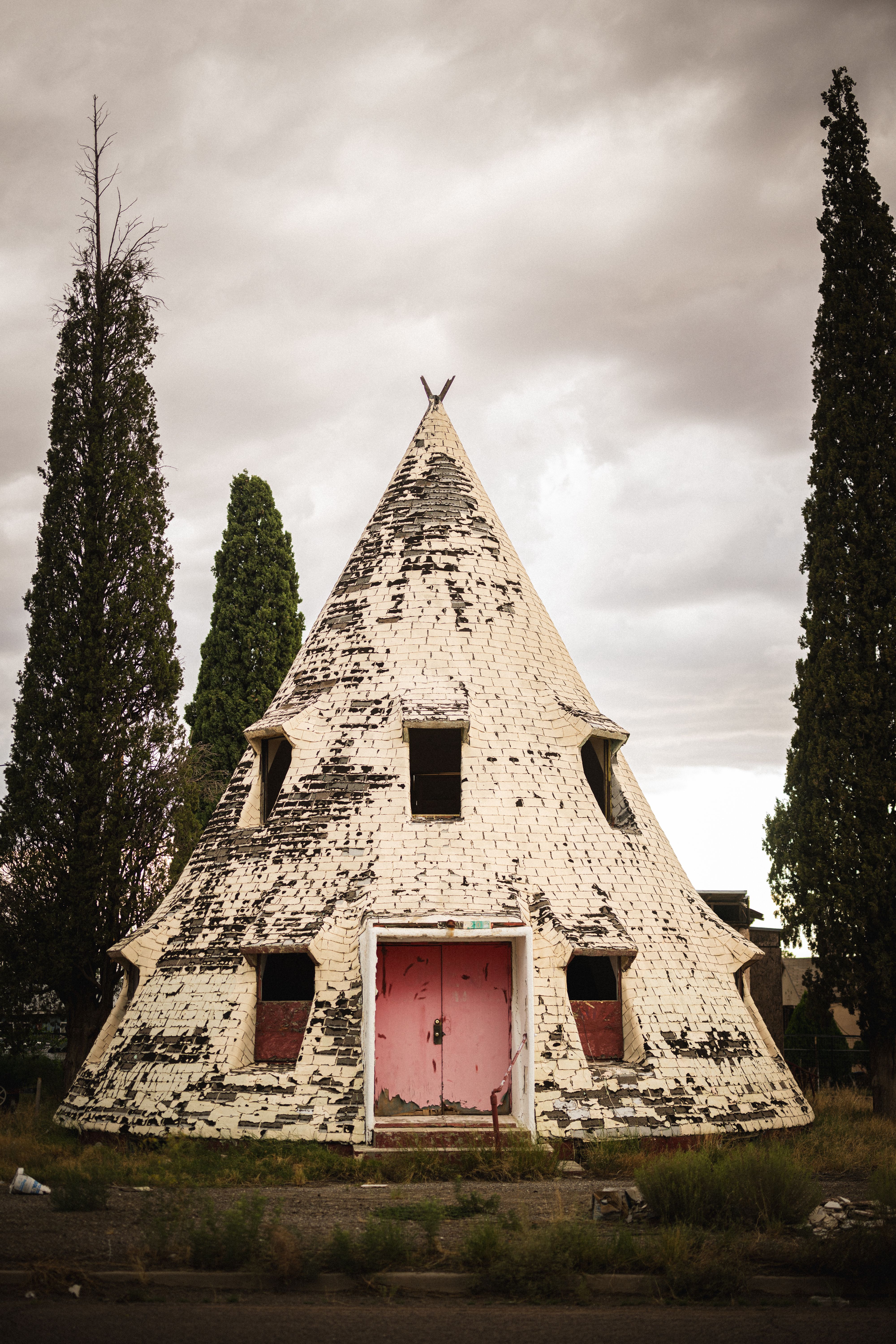 The Tee Pee Cafe — Photo by scarter-photography.com
