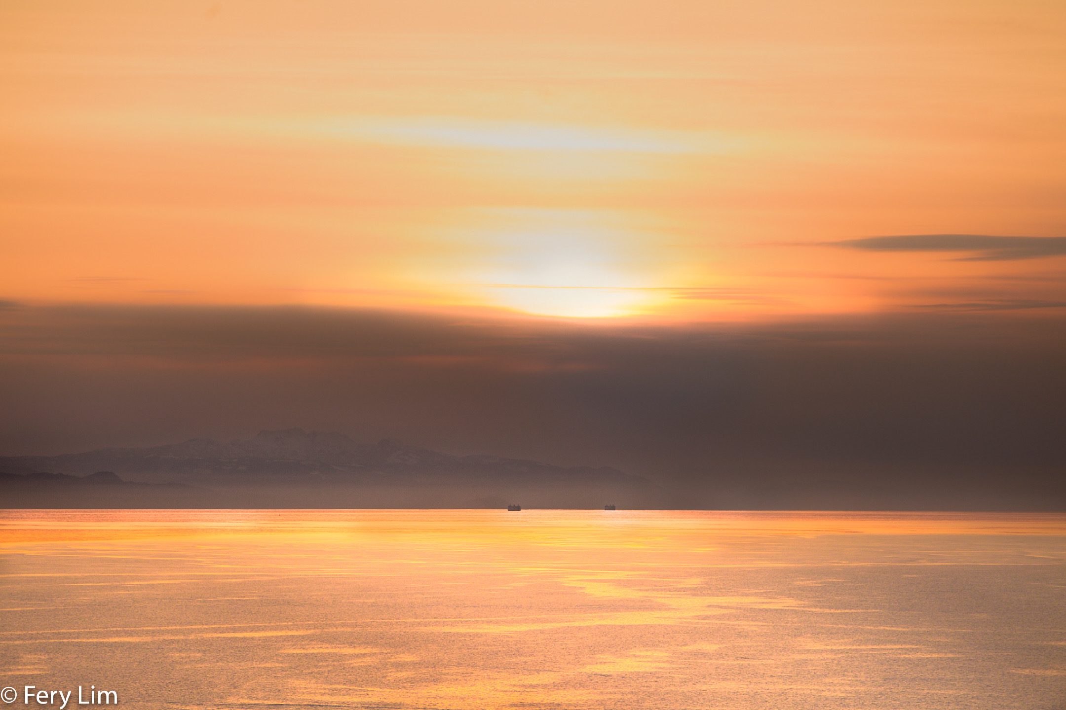 Stanley Park Seawall Path — Photo by fery_lim85
