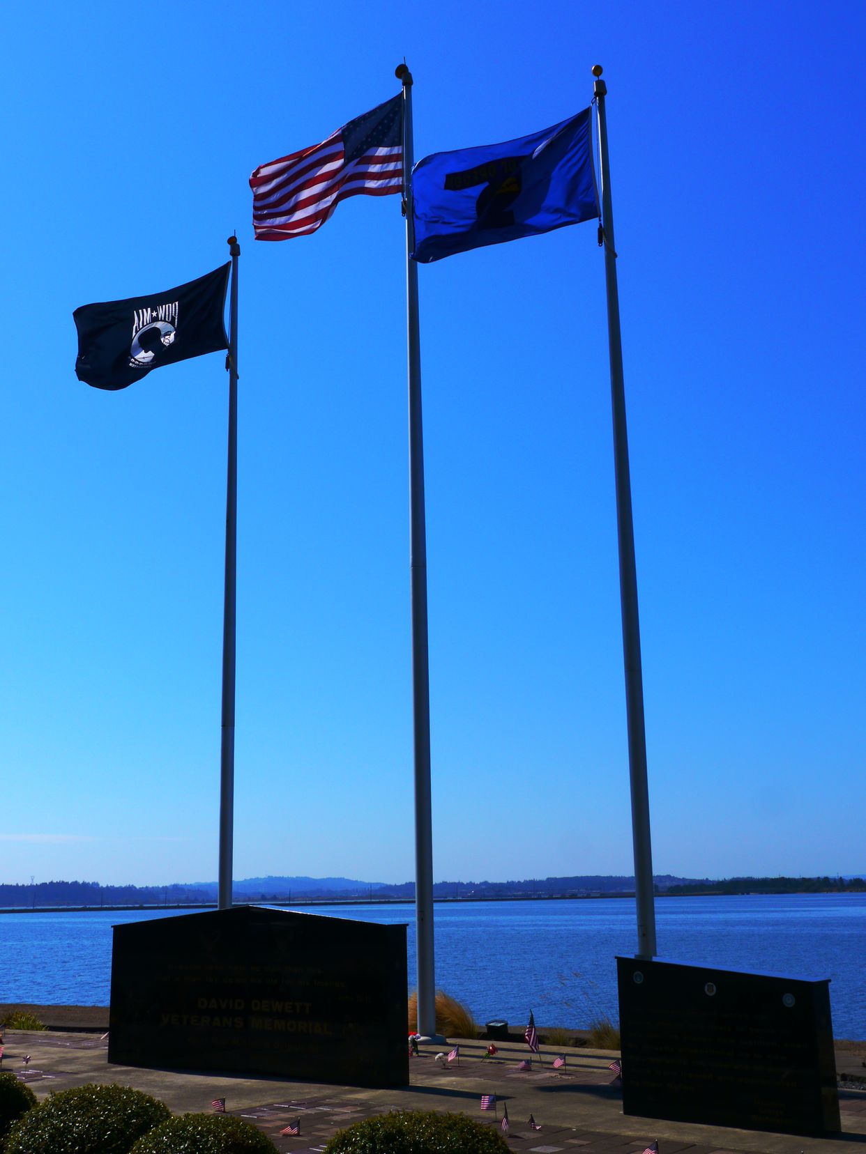 David Dewett Veterans Memorial