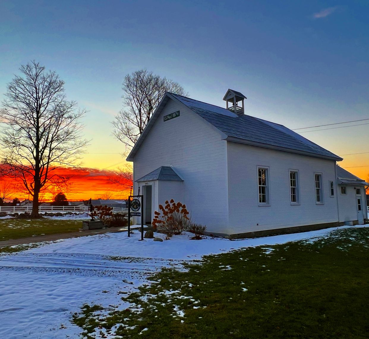 Cedar Hill School House