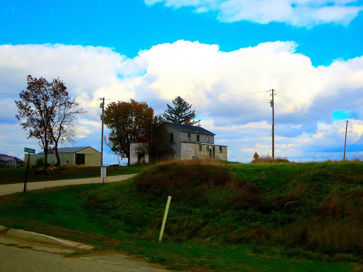 Abandoned Farmhouse