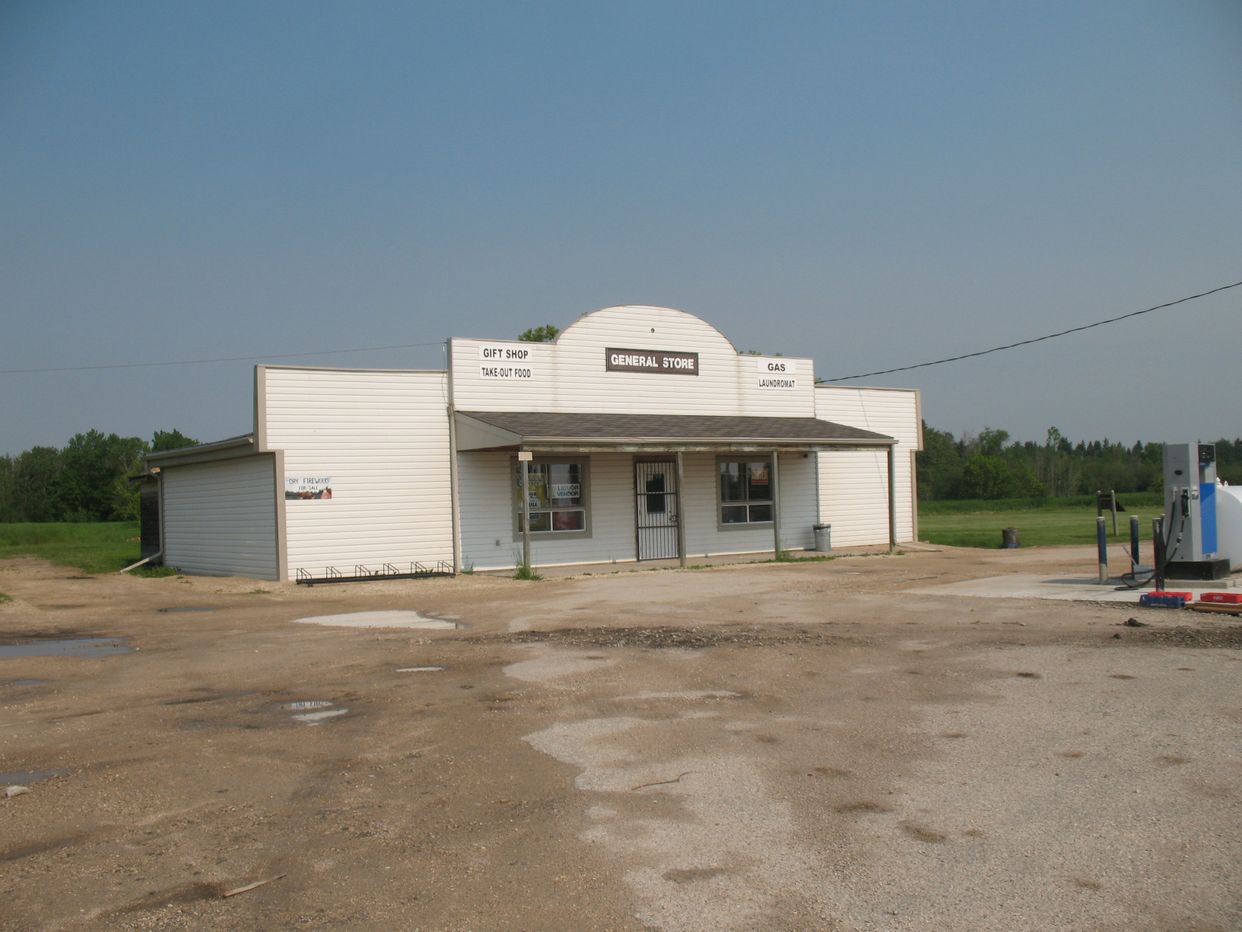 Hecla Island General Store