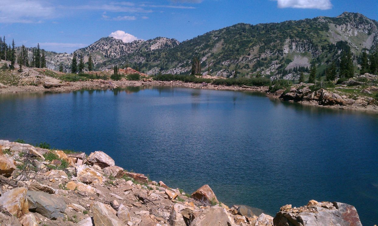 Cecret Lake