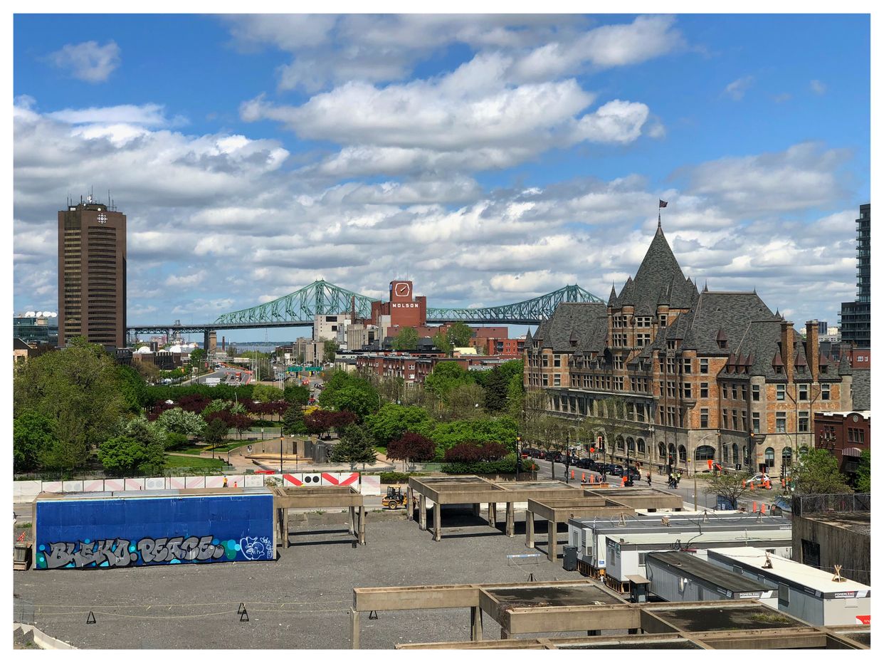 Centre Hospitalier de l'Université de Montréal (CHUM) View