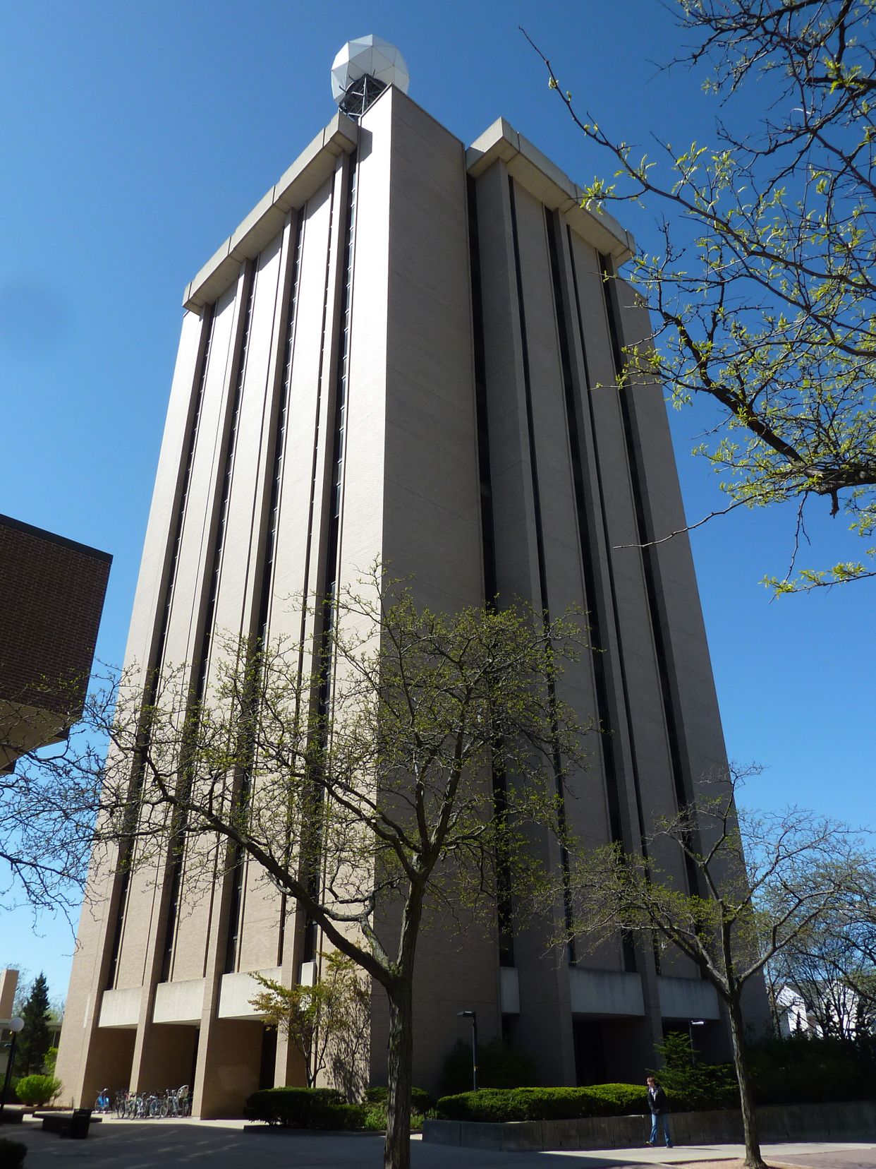 Atmospheric, Oceanic, and Space Sciences Building