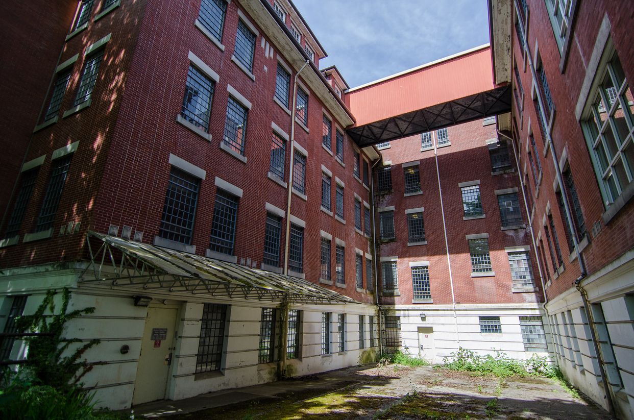 East Lawn Building