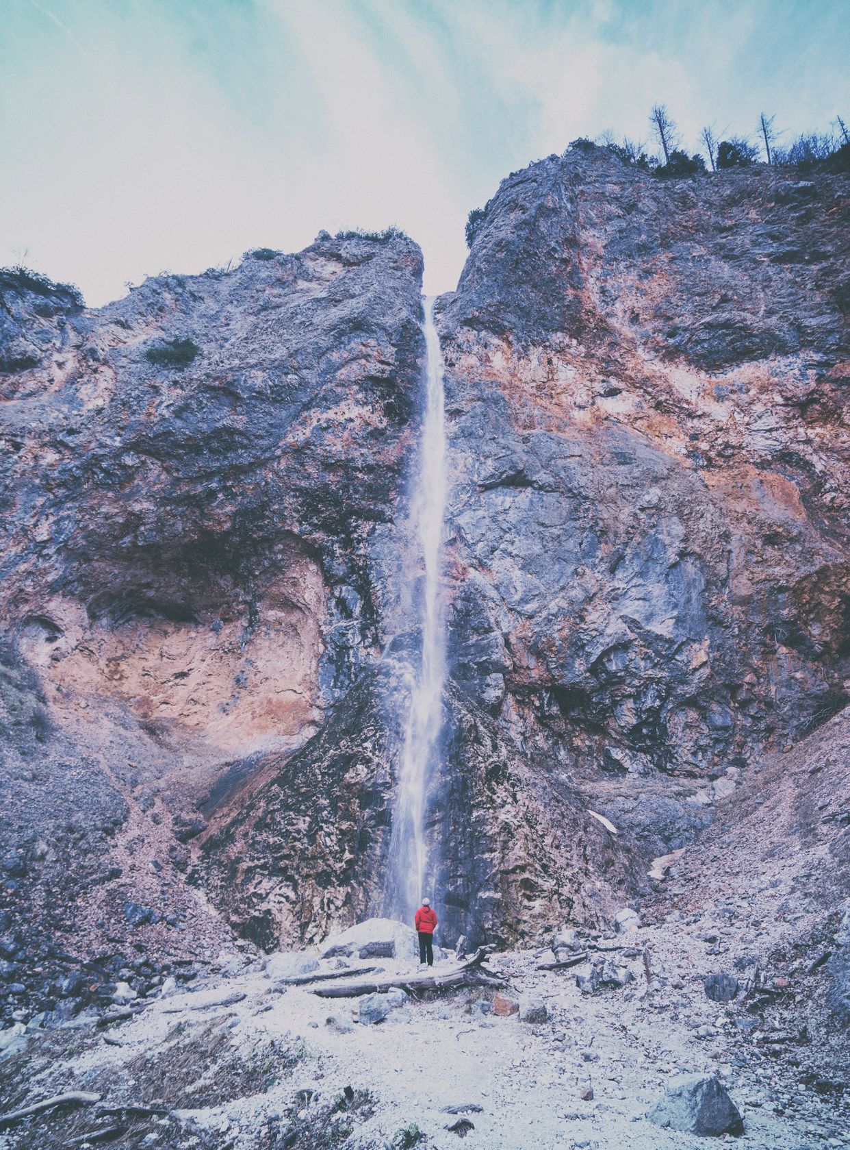 Rinka Waterfall