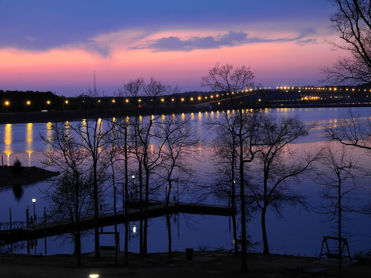 Pickwick Landing Dam 