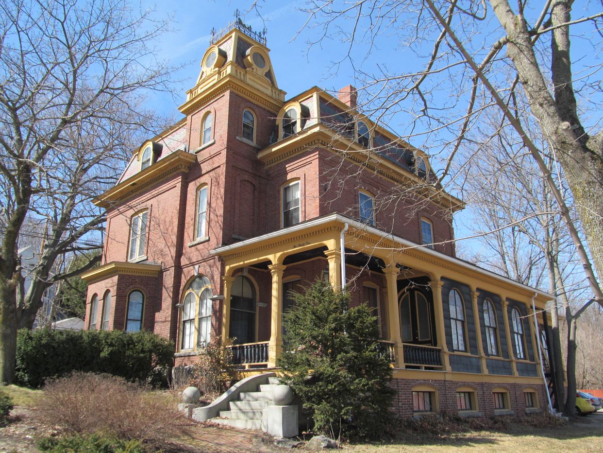 Frank L. Dingley House