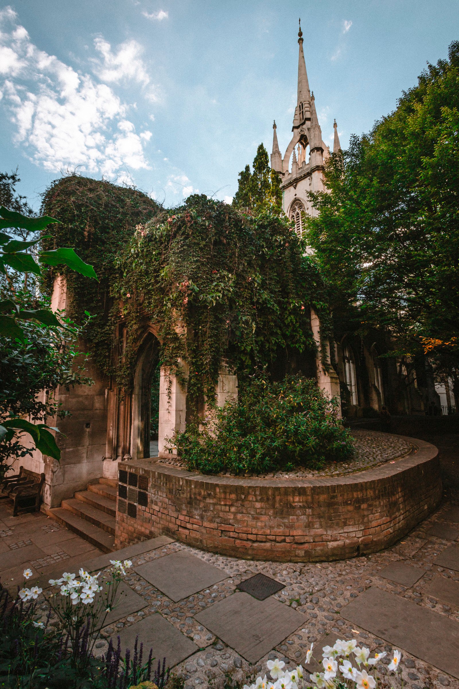 St Dunstan-in-the-East