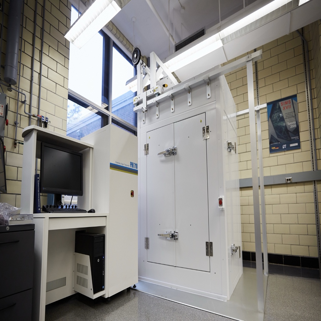 Physical Electronics, Inc. PHI 710 Scanning Auger NanoProbe - Spectroscopy Services