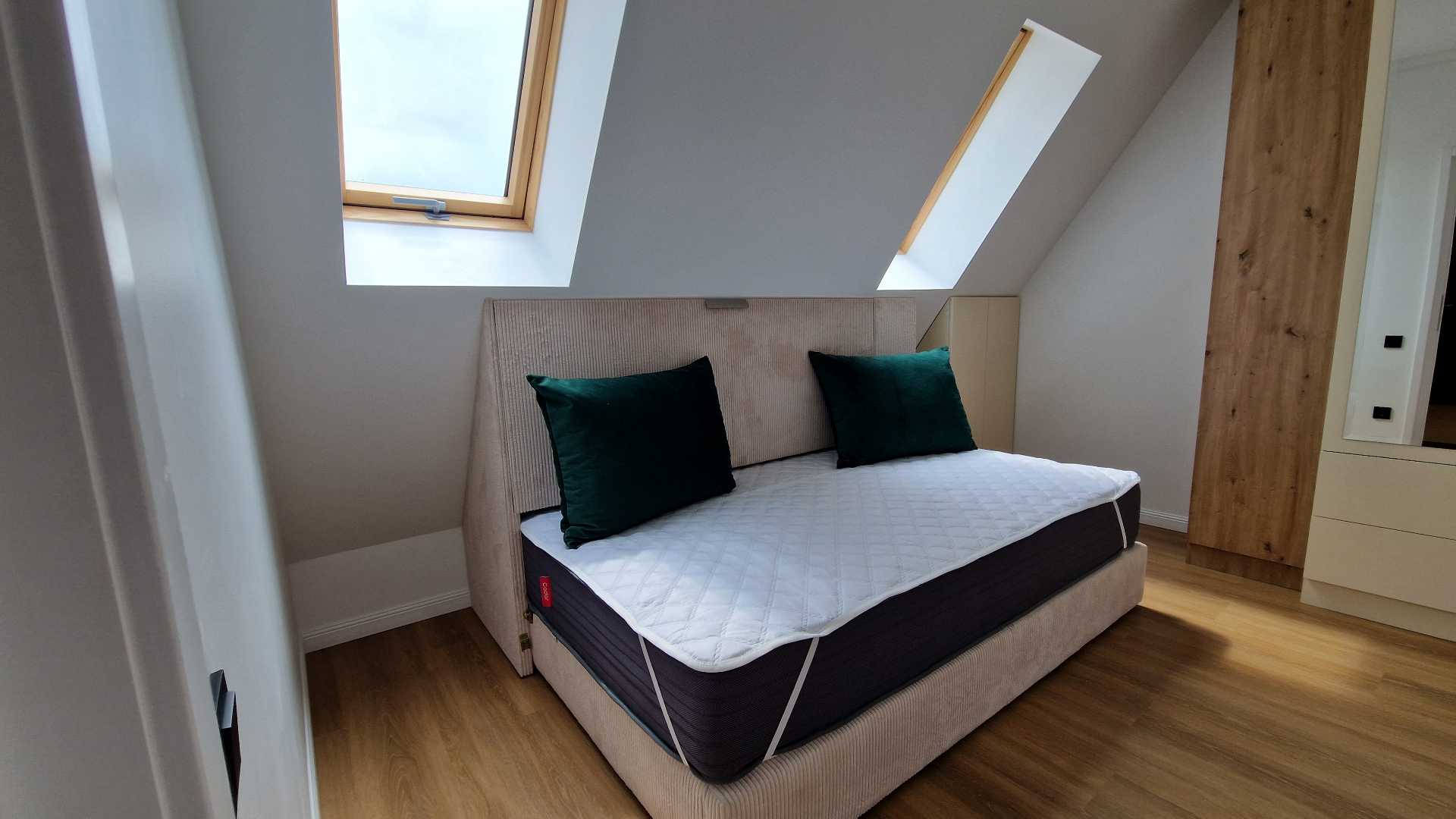 Image of property - 1749824361964.jpg