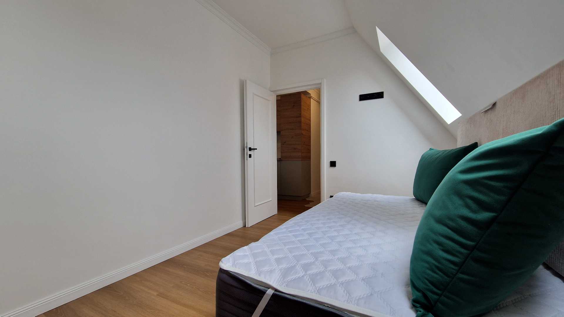 Image of property - 1749824364026.jpg