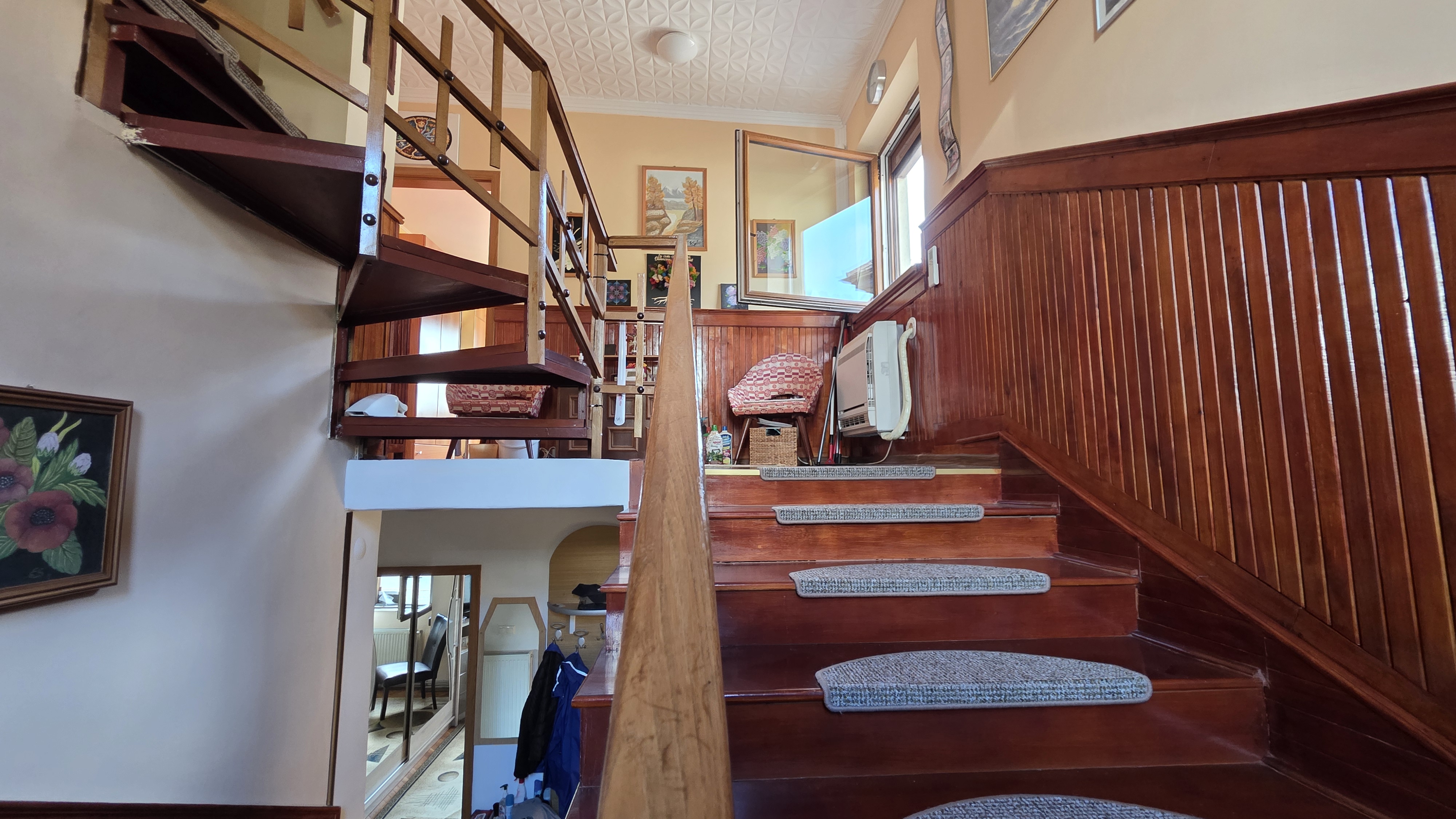 Image of property - 1757936259761_9_6ut750_batch2_mfl1uvt4wvsagh_20250912_093000.jpg