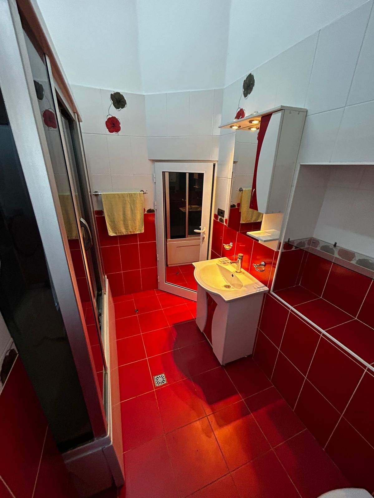 Image of property - 1764087905195_10_ji3dg6_batch0_miese36baqa4ta_WhatsApp_Image_2025-11-25_at_18.18.098.jpeg