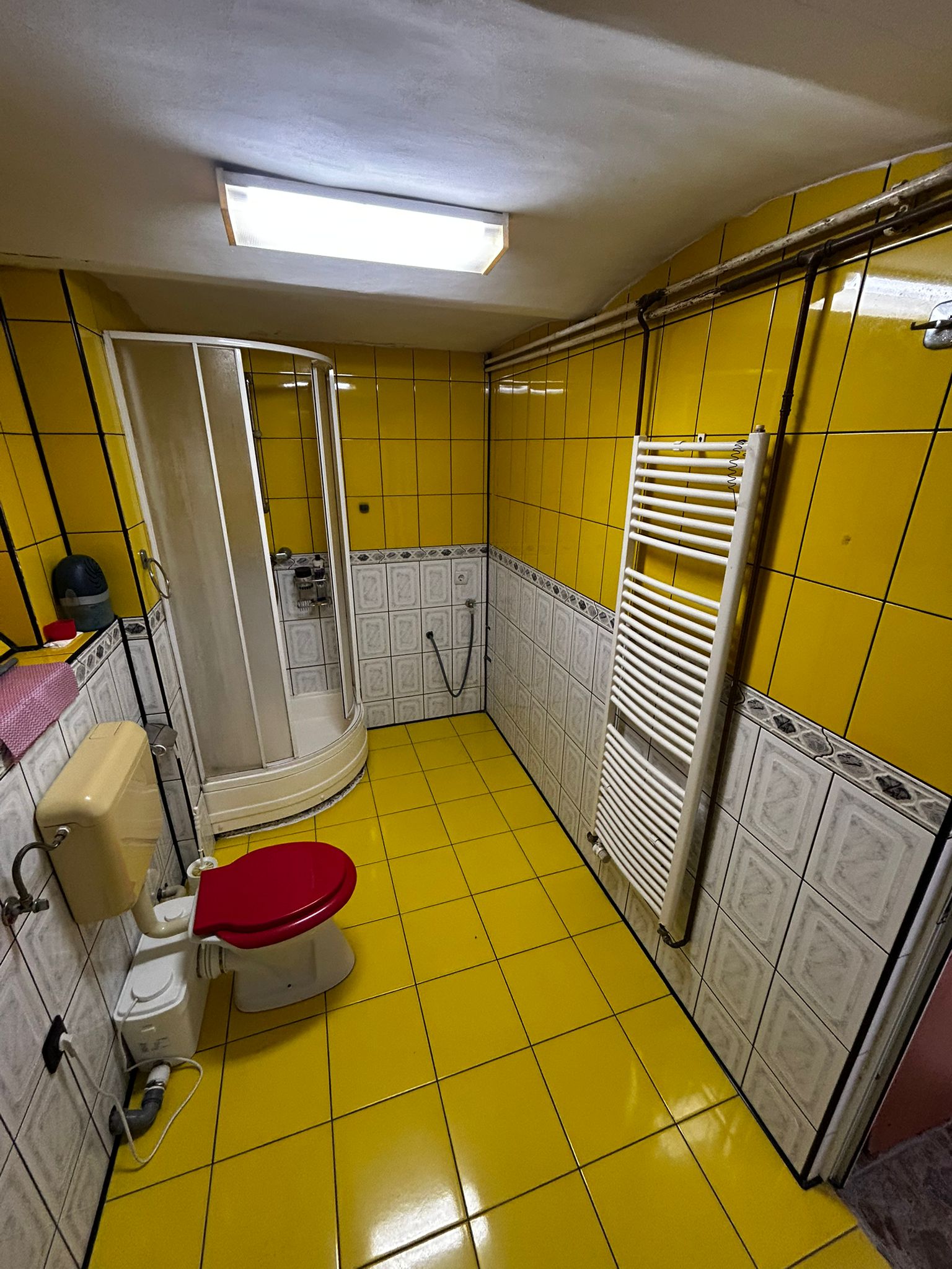 Image of property - 1764088005569_19_t6zrf6_batch0_miesg8lzy46ege_WhatsApp_Image_2025-11-25_at_18.18.0912.jpeg