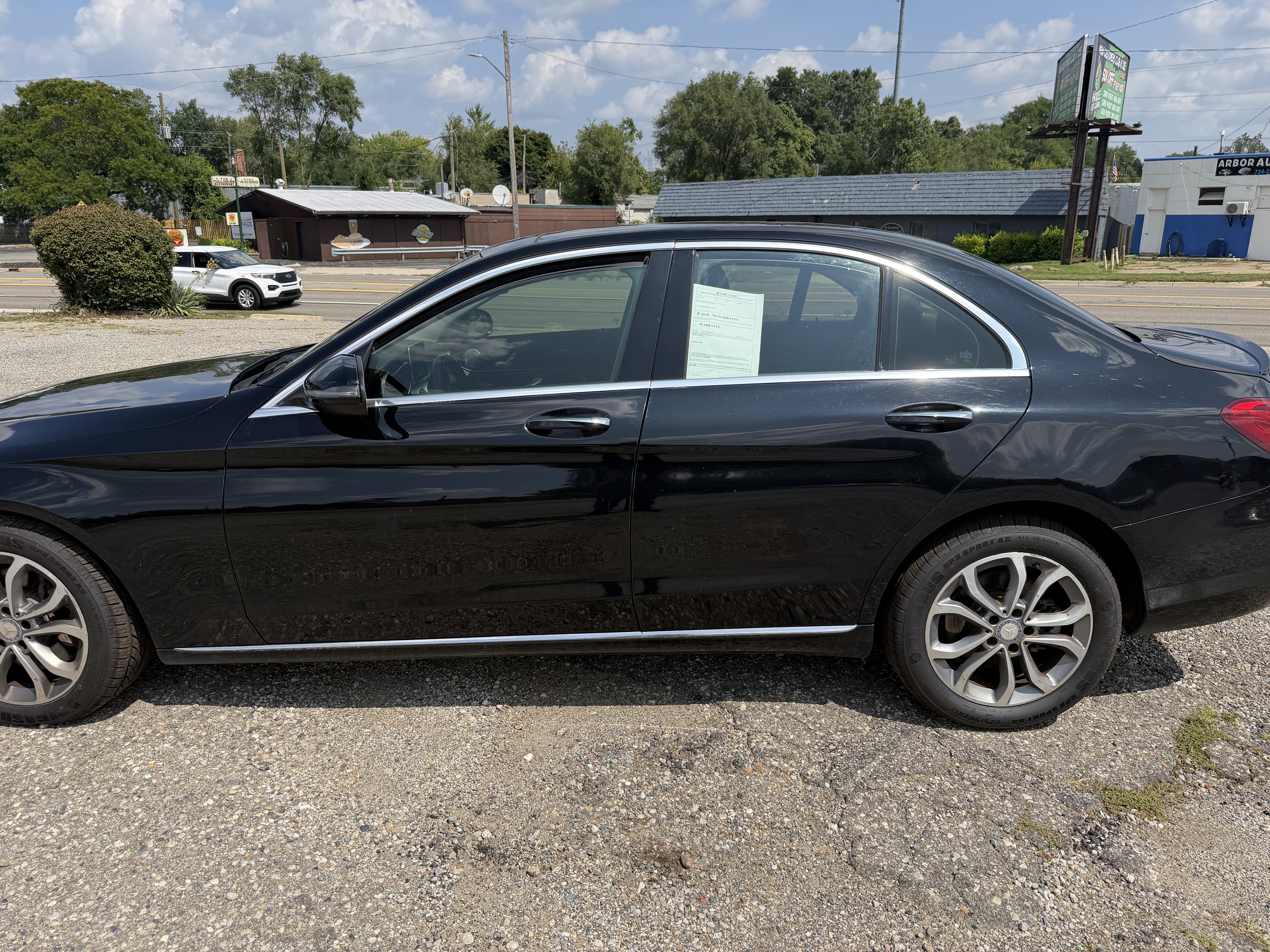 2017 MERCEDES-BENZ C-Class