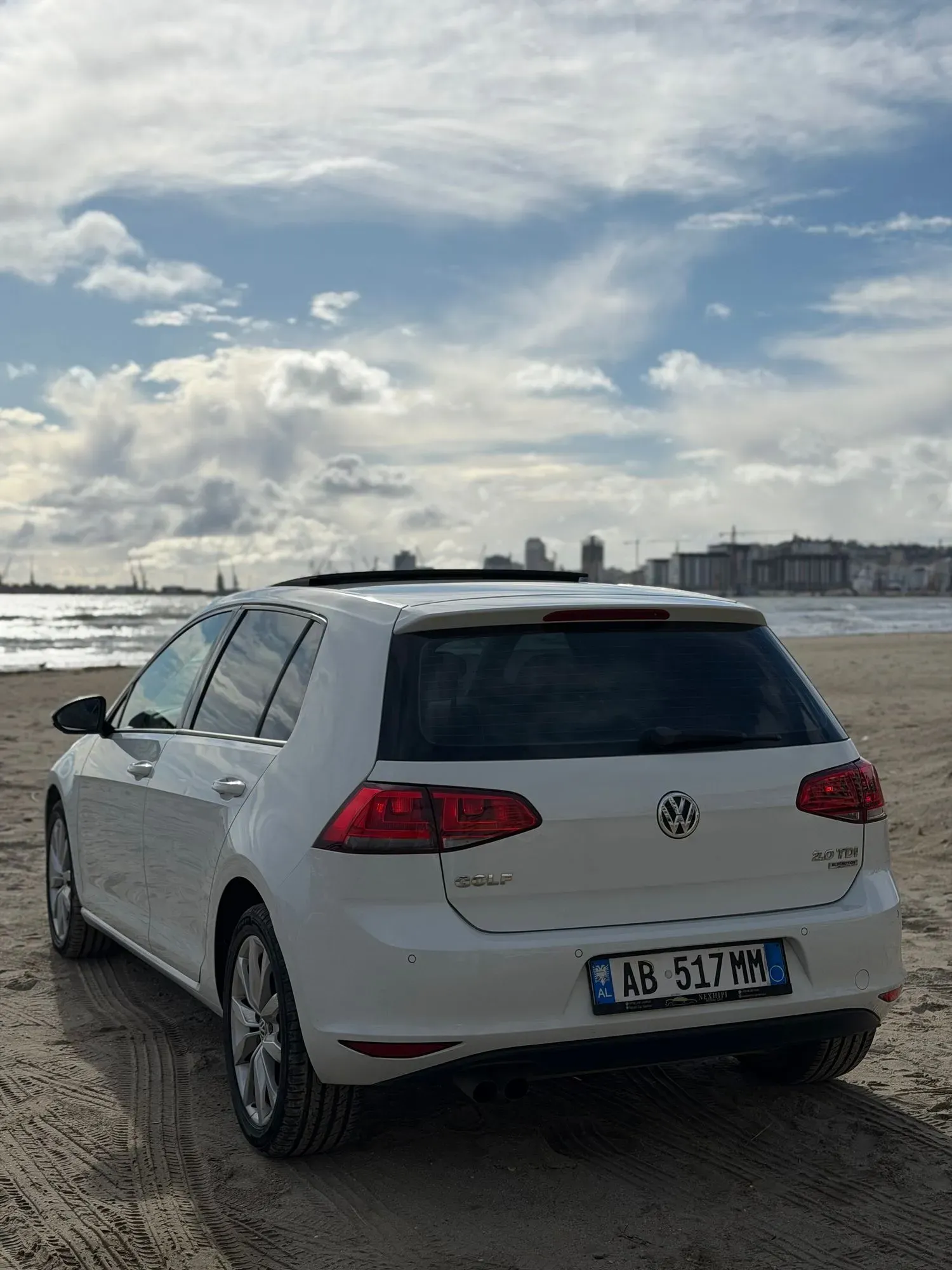 Volkswagen Golf 7 2017 — photo 2