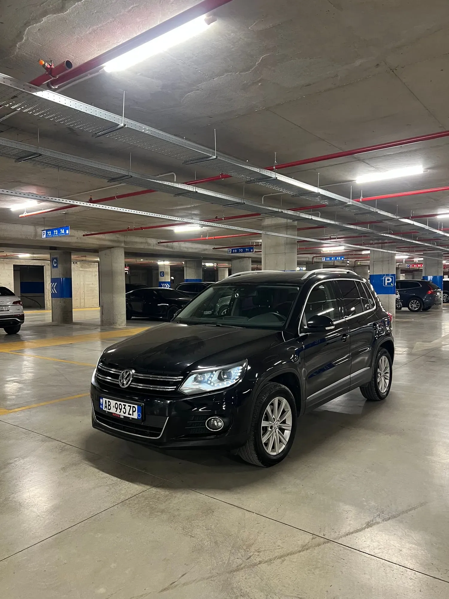 Volkswagen Tiguan 2015 — photo 2